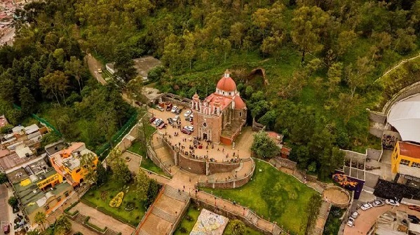 se le sealacomo el lugar de nacimiento de los padres de la malinche