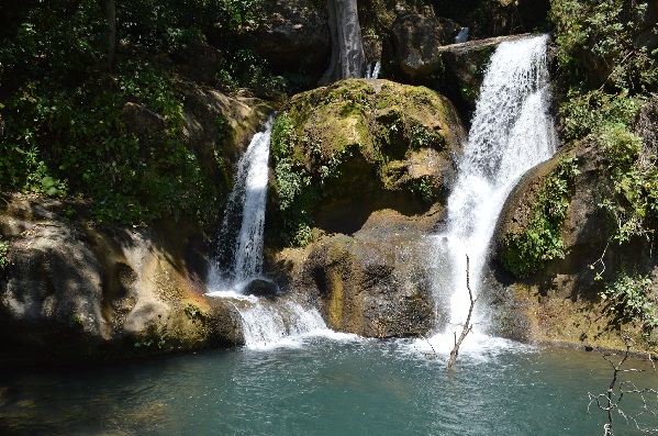 el ro zacalapa y sus cascadas